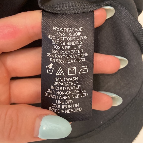 Silk singlet - Picture 3 of 4